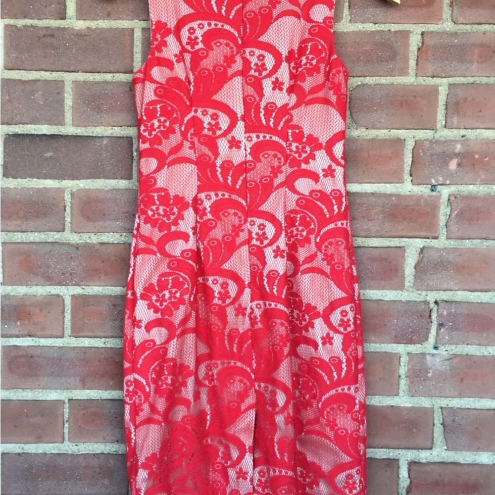 Fraiche Red Lace Sleeveless Dress - Picture 3 of 6